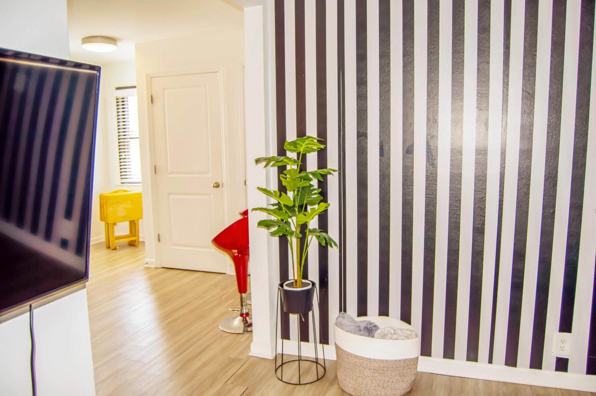 Cozy Condo, Minutes From Broadwy, Sleeps 5 Nashville Exteriör bild