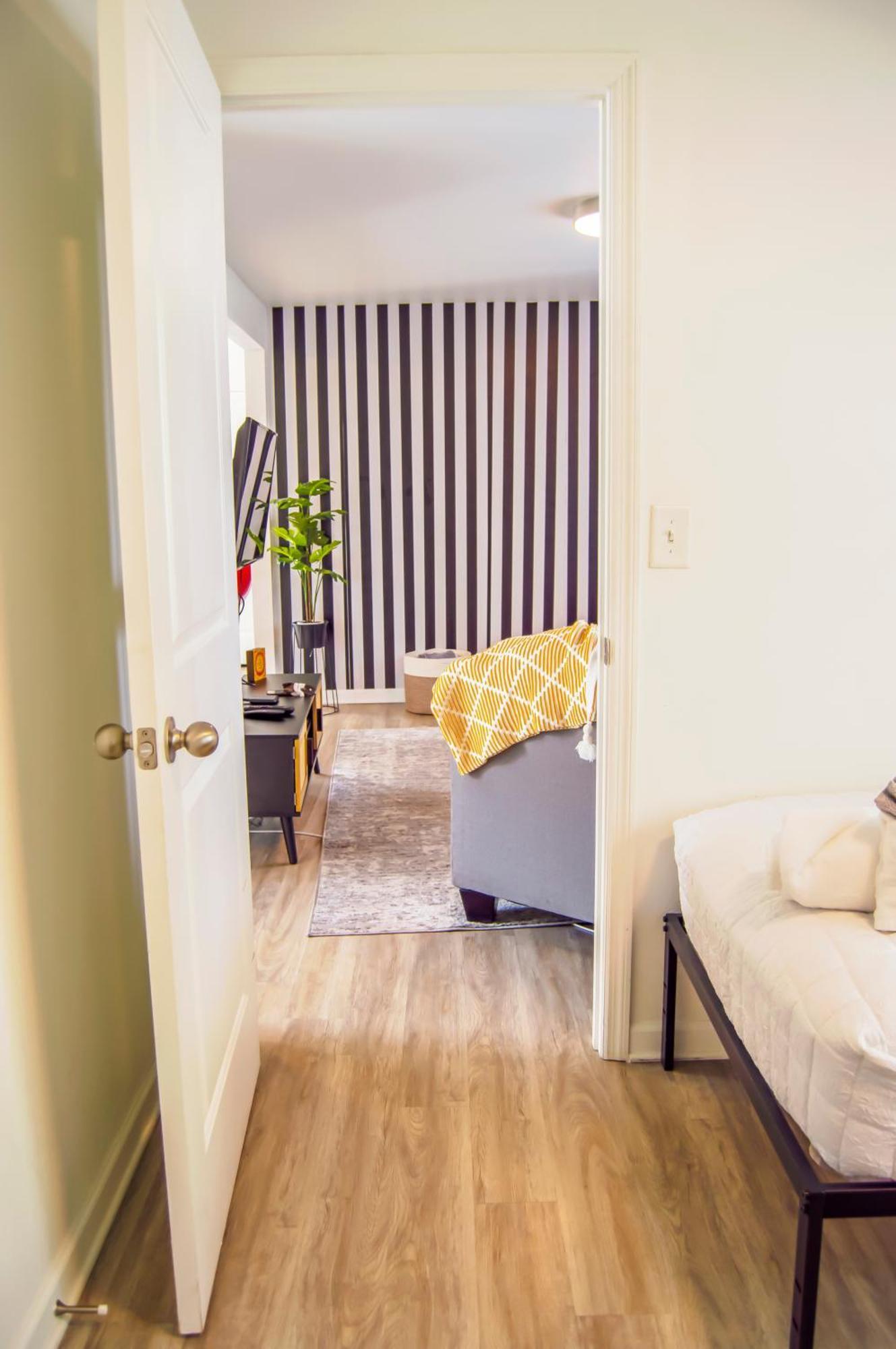 Cozy Condo, Minutes From Broadwy, Sleeps 5 Nashville Exteriör bild
