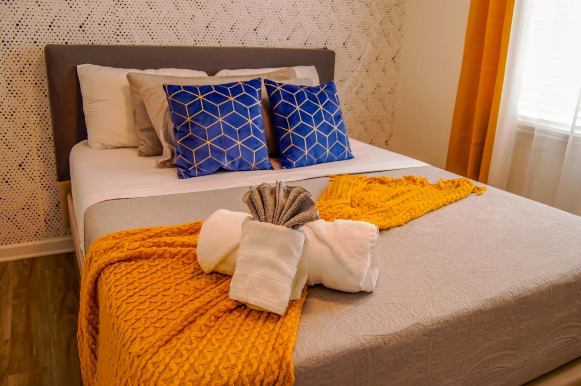 Cozy Condo, Minutes From Broadwy, Sleeps 5 Nashville Exteriör bild